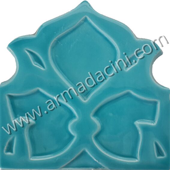 20x20 Kucuk Rolyefli Tac Sekilli Seramik Tabanlı Sırlı pres kalıp şekil eldekoru el yapımı çiniler modern klasik desenli kalıplı ürünler isteğe gere istenilen ebatta kalıplanmış presli çamur baskı karo ıslak çamurla preslenmiş ebatlı mat parlak sırlı çini baklava üçgen karo yuvarlak geometrik silindir piramit kare