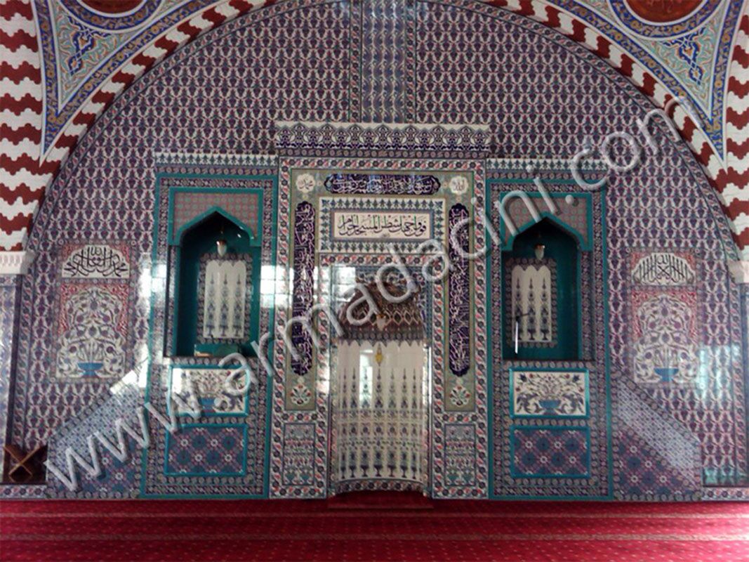 Arap Usulü Ayetel Kürsülü Mihraplar