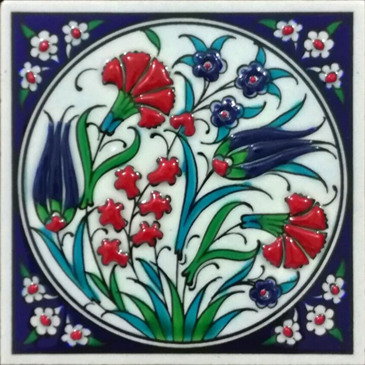 10x10 Kutahya Çinileri 5 Lale Desenli El Dekoru 01 Cini Pano iznik çinileri el yapımı çini karo türk çini sanatı desenleri osmanlı motifleri türk hamamı çini pano banyo mutfak çiniler seramik otel ev cami metro dekorasyon mosque masjid hand made interior ceramic tiles decoration turkısh bath bathroom fiyatları