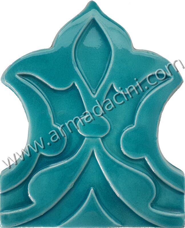 Buyuk Rolyefli Tac 2 Ozel Sekilli Seramik Kalıp Urunler Sırlı pres şekil eldekoru el yapımı çiniler modern klasik desenli kalıplı ürünler isteğe gere istenilen ebatta kalıplanmış presli çamur baskı karo ıslak çamurla preslenmiş ebatlı mat parlak sırlı çini baklava üçgen karo yuvarlak geometrik silindir piramit kare